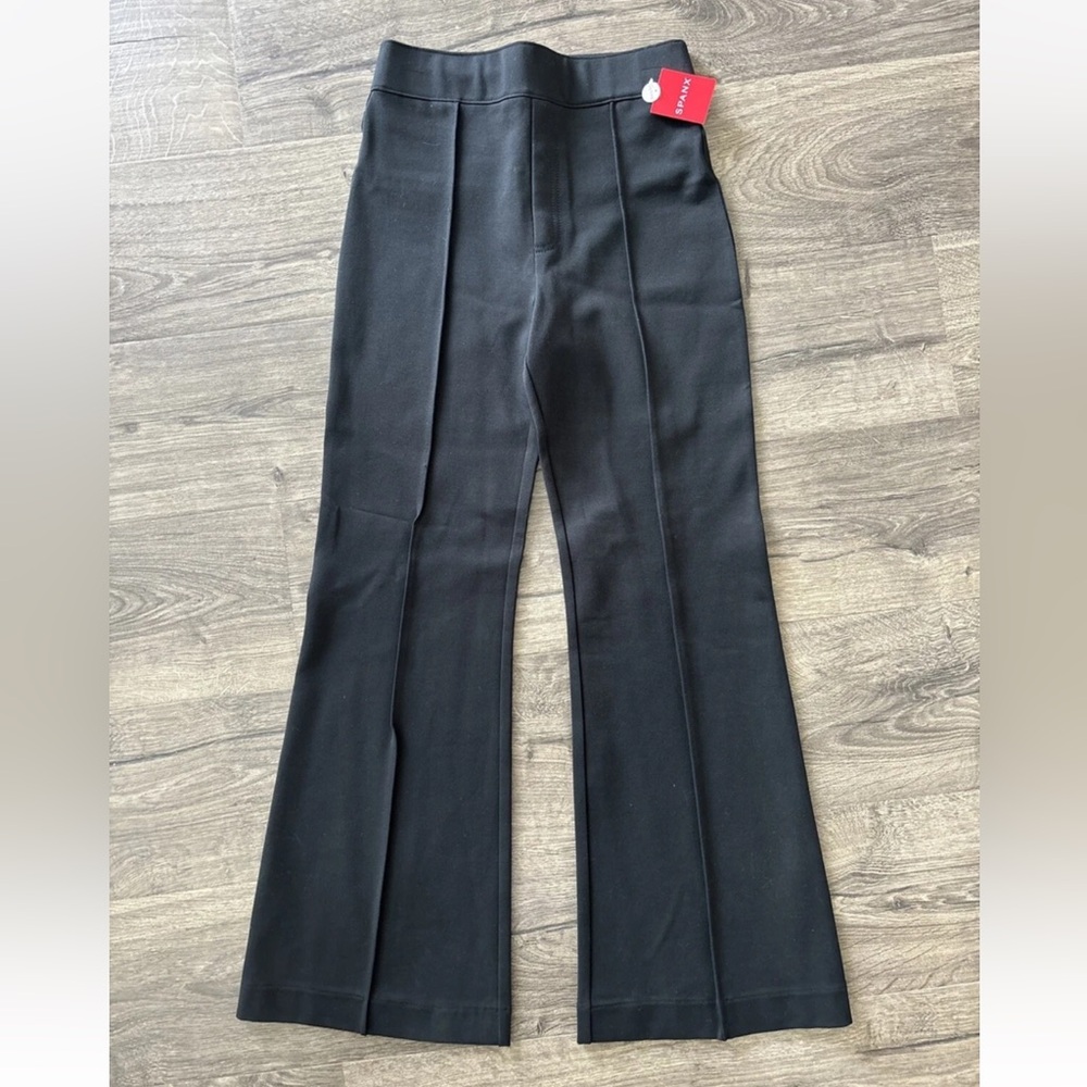 NWT SPANX THE PERFECT BLACK PANT HI-RISE FLARE BLACK 20252Q SIZE S